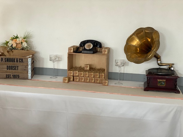 décoration table du bonheur vintage gramophone